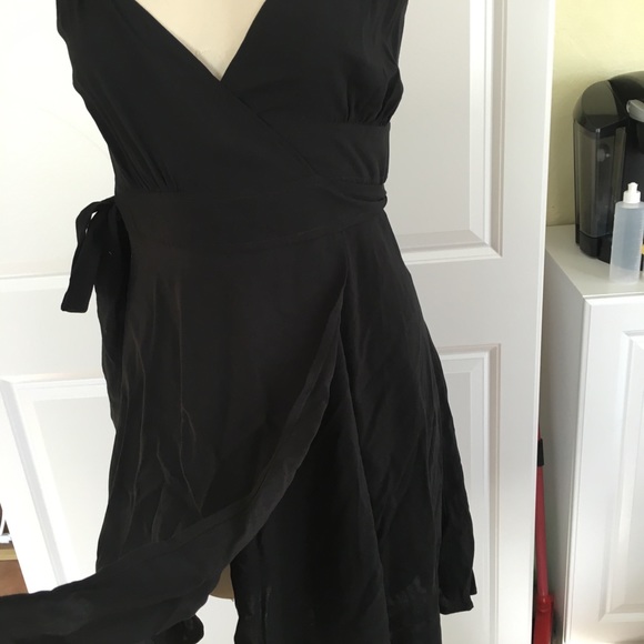 Express Tie Halter Wrap Dress - Picture 7 of 7